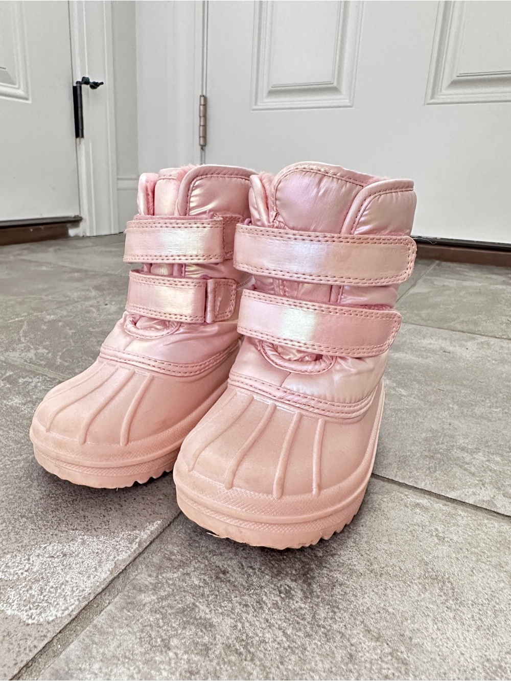 Pink Girls' Waterproof Snow Boots Size 6
